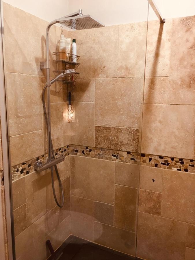 French Riviera Condo 4 Rent In Marina Baie Des Anges فينوف لوبيه المظهر الخارجي الصورة